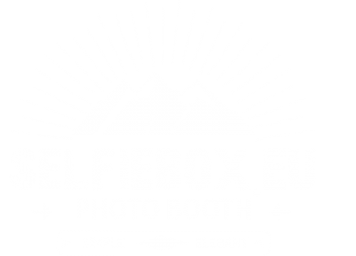 Logo SelfieBox white
